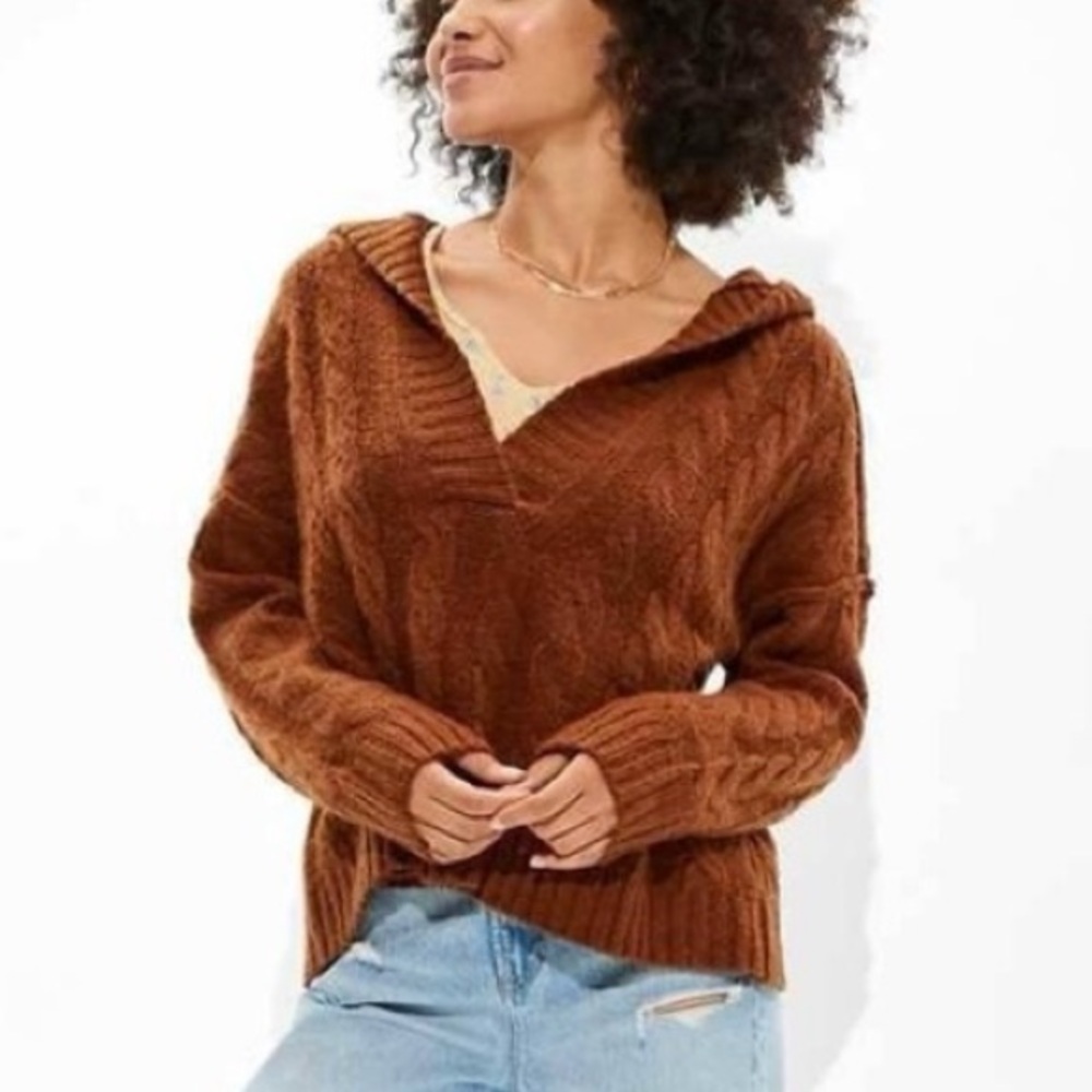 American Eagle Brown/Orange Cable Knit Cropped Hooded Sweater Size Medium